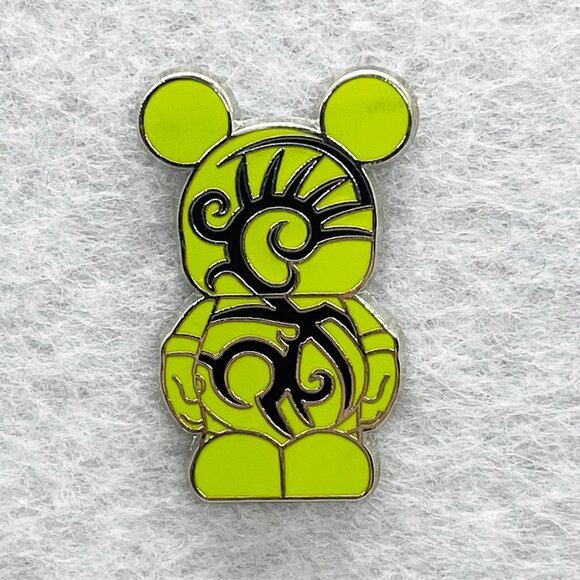 🔮 5/$25 Disney‎ Vinylmation Jr Tribal Pin - Picture 1 of 2